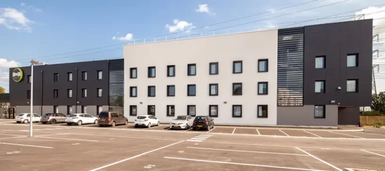 B B Paris Sud Igny 4  768x342